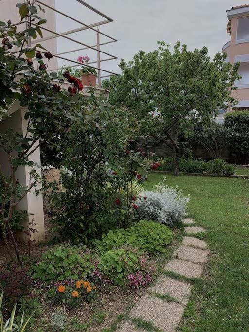 Sunny Grandma'S Garden Apartment باشْكا المظهر الخارجي الصورة
