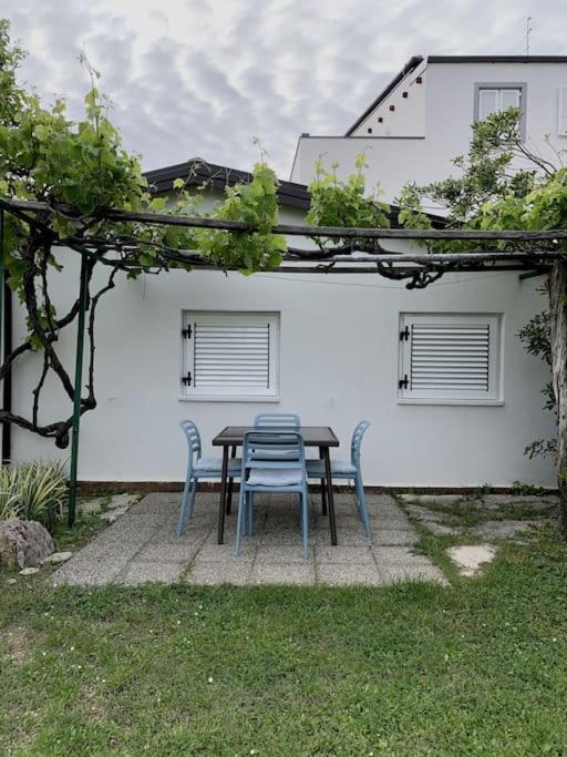 Sunny Grandma'S Garden Apartment باشْكا المظهر الخارجي الصورة